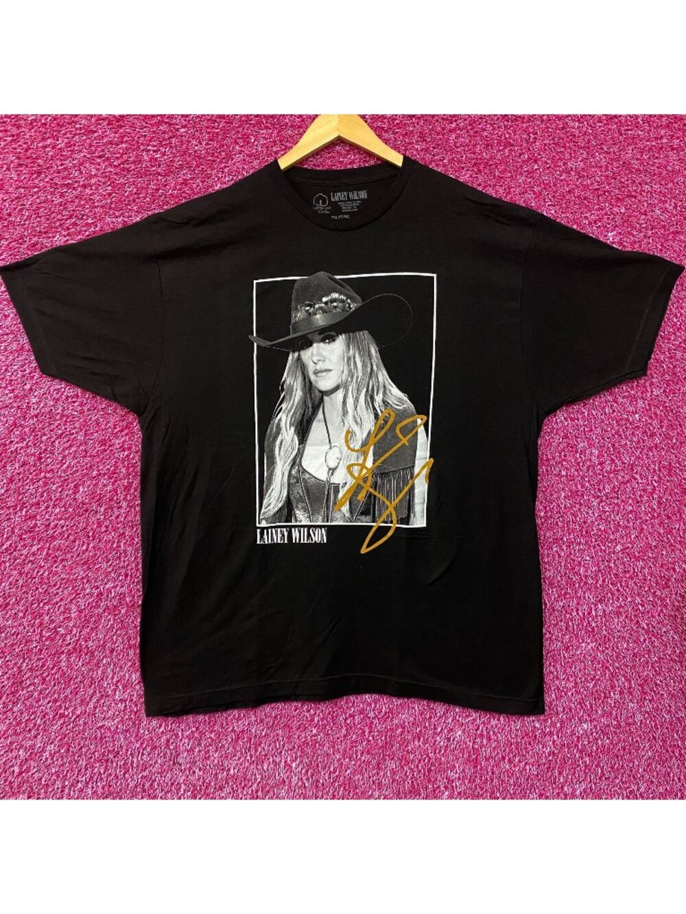 Lainey Wilson Whirlwind World Tour Graphic T-Shirt 2XL
